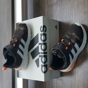 Toddler adidas Sportswear Racer TR23 Running Shoe